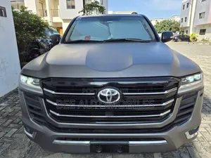Toyota Land Cruiser 2013 Gray