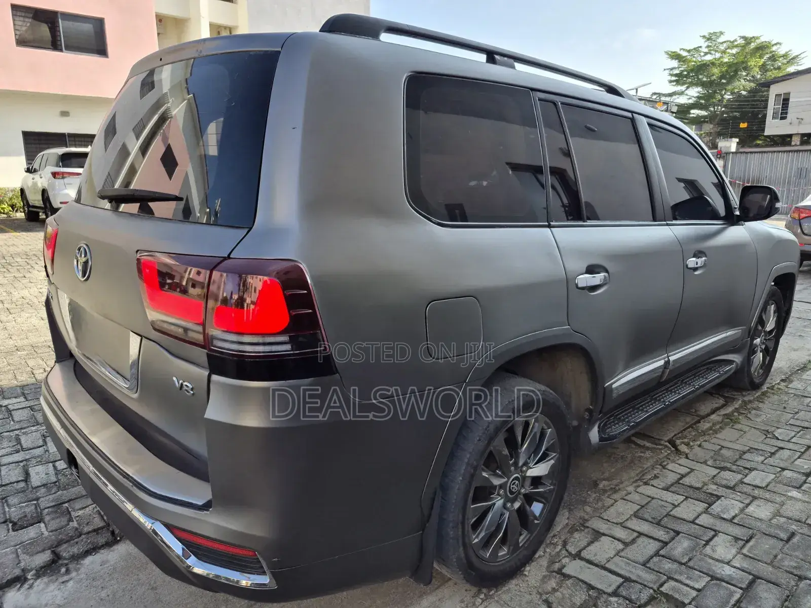 Toyota Land Cruiser 2013 Gray