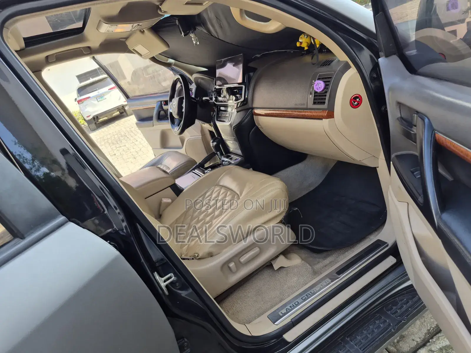 Toyota Land Cruiser 2013 Gray