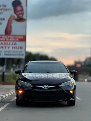 Toyota Camry 2016 Black