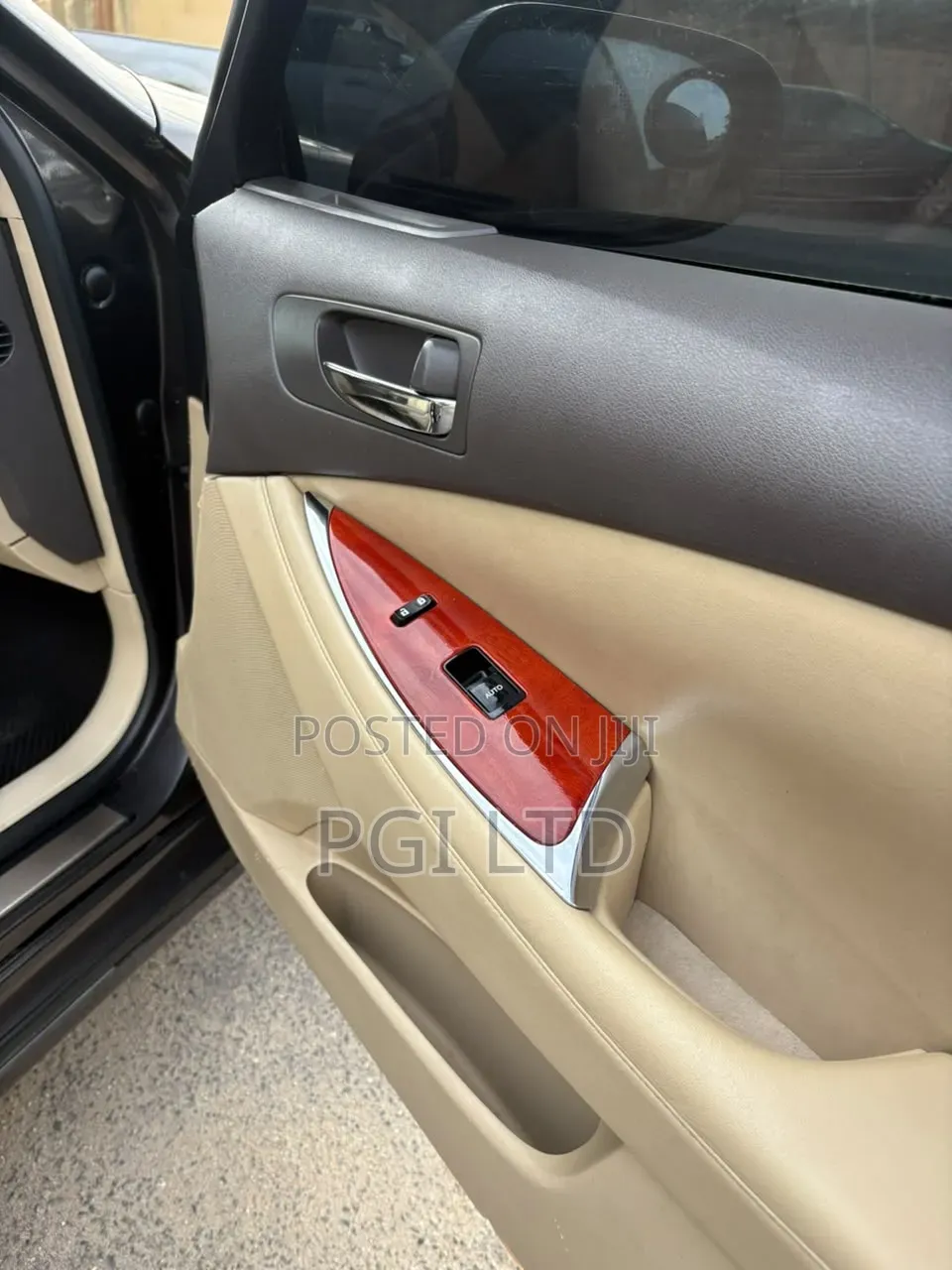 Lexus ES 350 2011 Brown