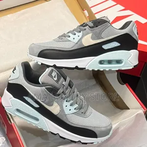 Nike Airmax 95 Luxury Men Sneakers – Comfortable, Durable Stylish