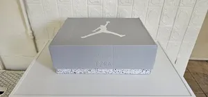 Nike Jordan 5 Wolf Grey