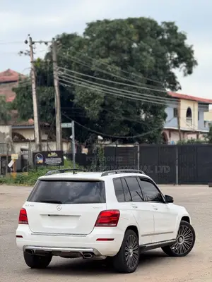 Mercedes-Benz GLK-Class 350 4MATIC 2013 White