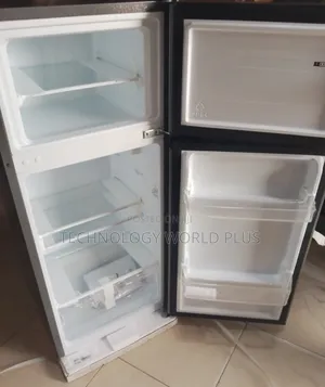 Hisense 124L Top Freezer Fridge – Quality Cooling at a Great Value
