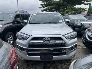 Toyota 4-Runner Limited 4dr 4x4 (4.0L 6cyl 5A) 2016 Silver