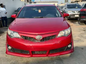 Toyota Camry 2010 Red