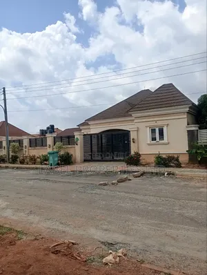 3bdrm Bungalow in Galadimawa Extension for rent