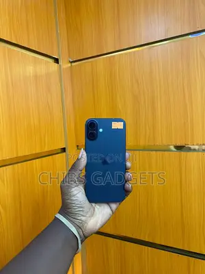 Apple iPhone 16 Plus 128 GB Black