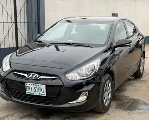 Hyundai Santa Fe 2010 Black
