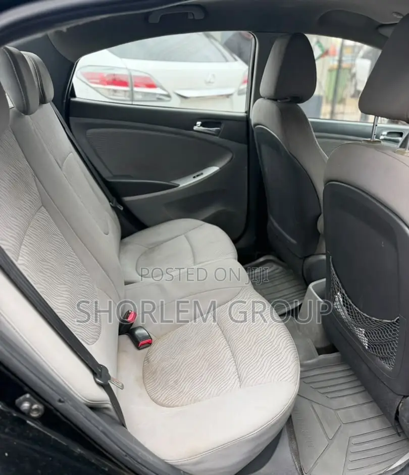 Hyundai Accent 2010 Black