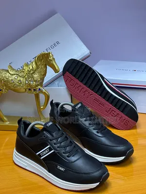 Tommy High Quality Lace Up Shoes CKA 7f