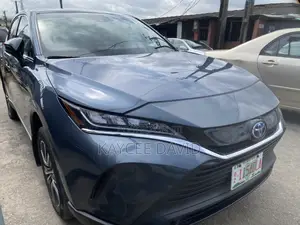 Toyota Venza XLE AWD 2023 Blue
