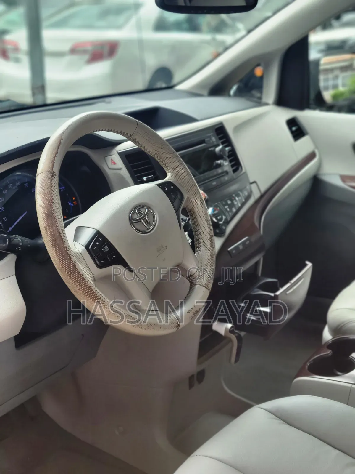 Toyota Sienna 2014