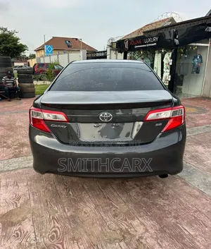 Toyota Camry 2012 Gray