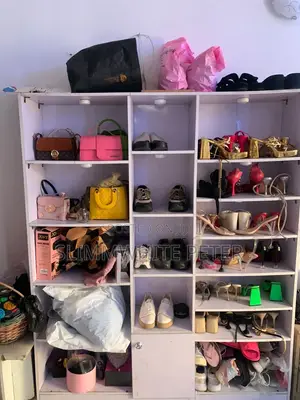 Large MDF Shoe Bag Storage Rack/Cabinet – 4 Months Used Price