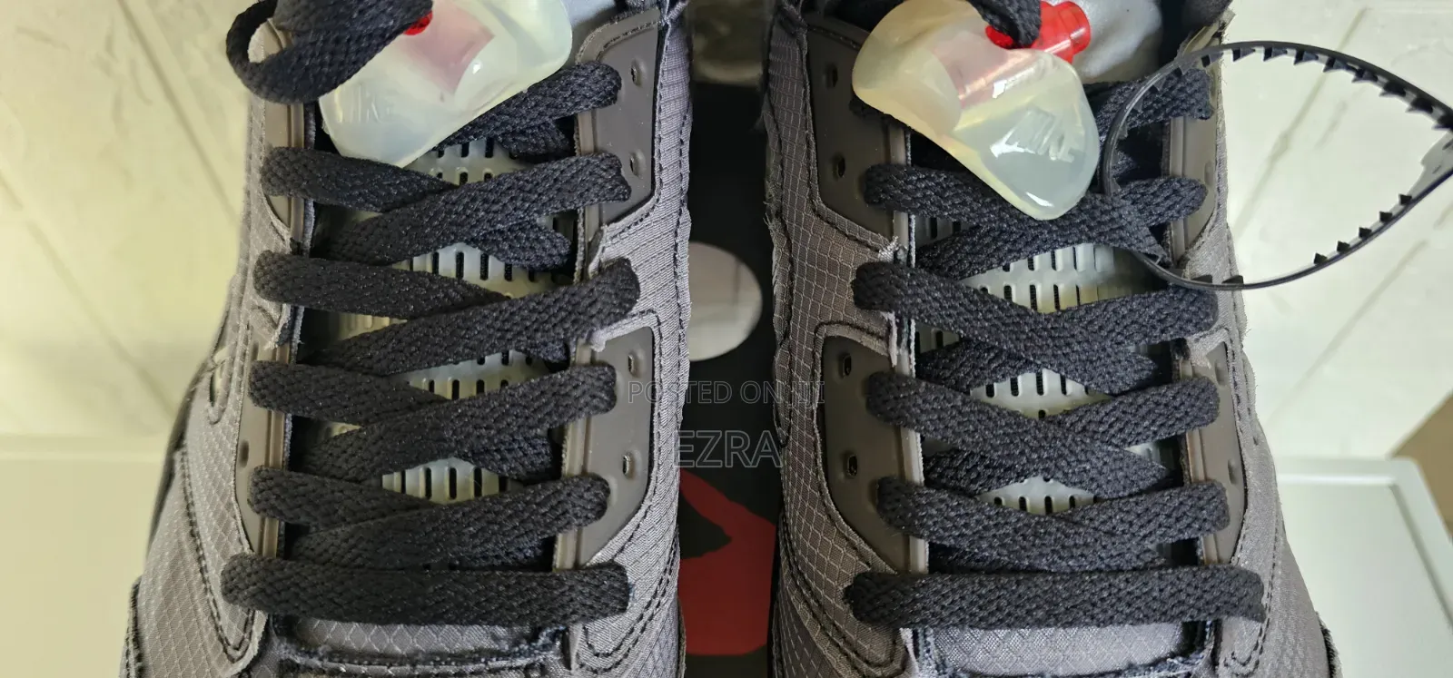 Air Jordan 5 Retro Muslin.