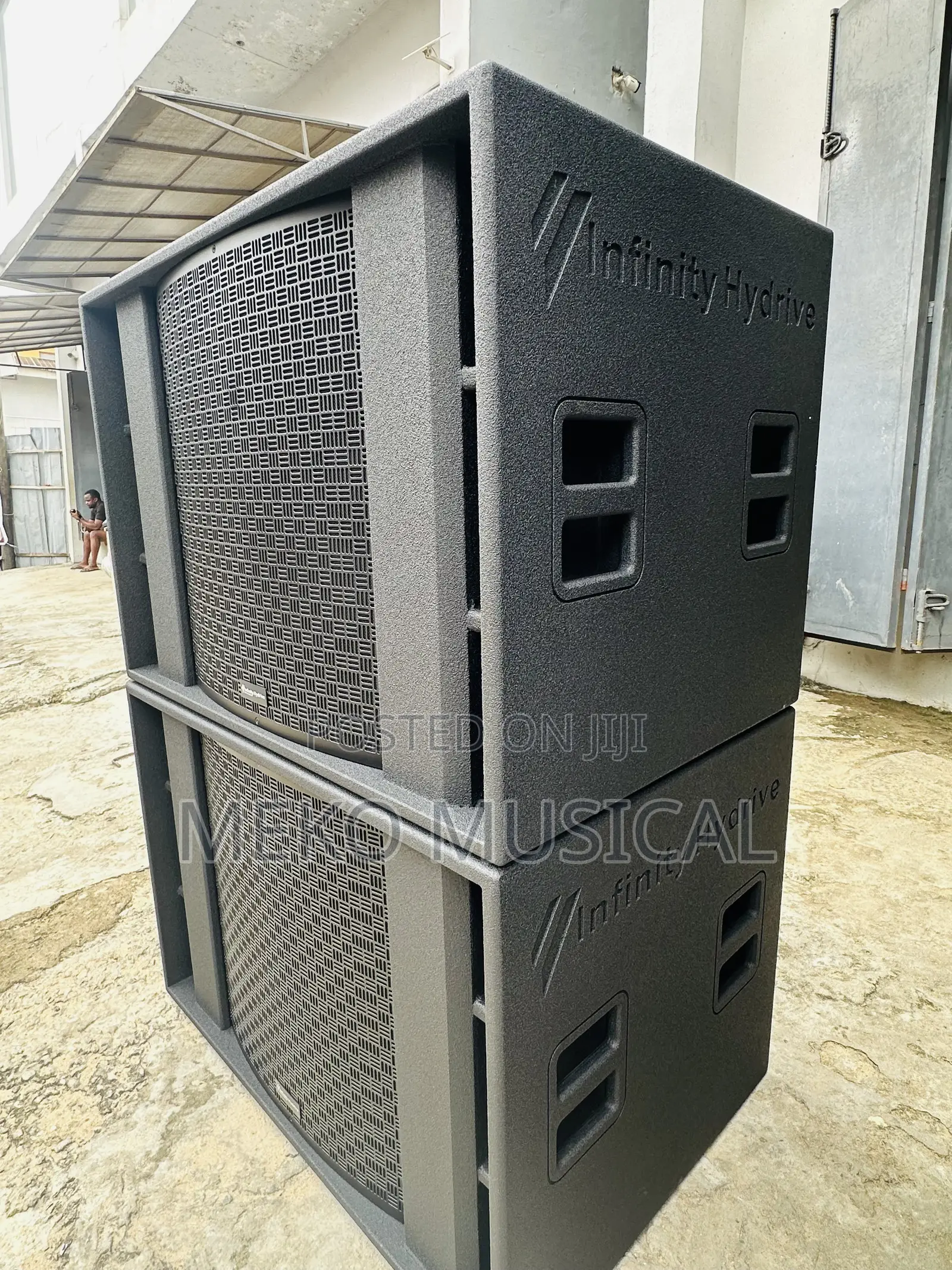 Infinity Single Subwoofer 18”