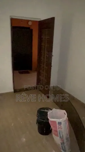 Studio Apartment in Abule-Ijesha for rent