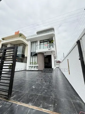 5bdrm Duplex in Lekki for sale