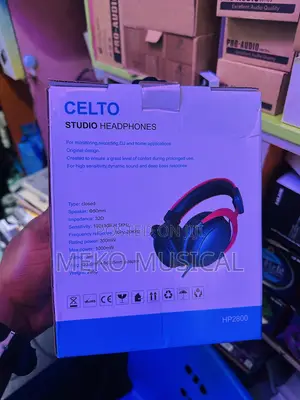 Celto Studio Headphone