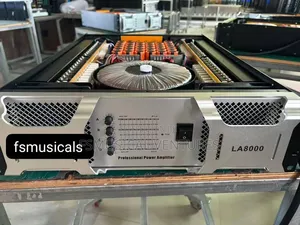 4 Channels Heavy Duty Power Amplifiers 32capacitors and 96 Transistors