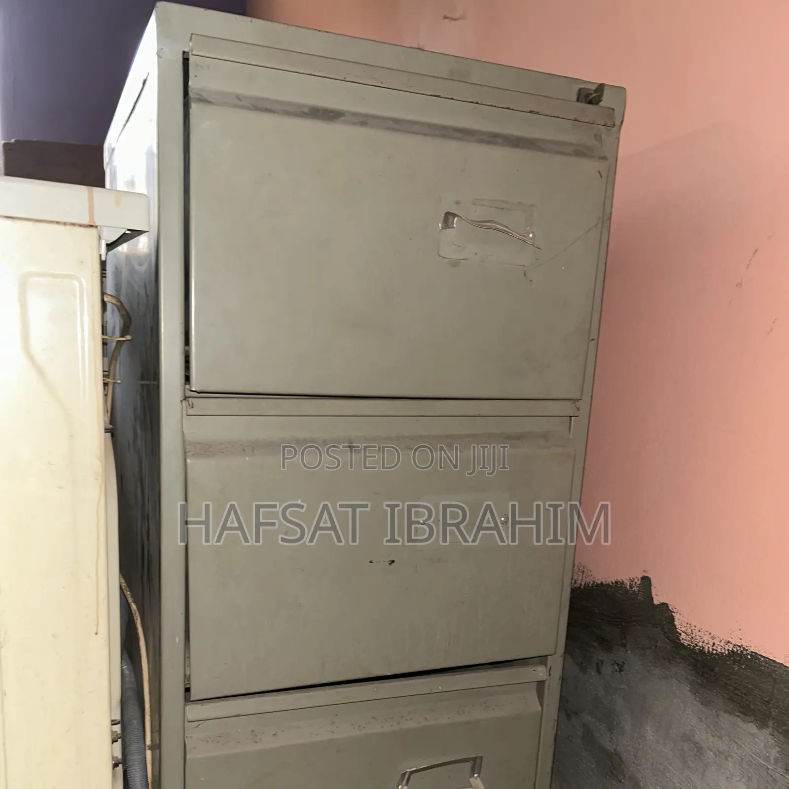 3 Layers Office Metal Cabinet