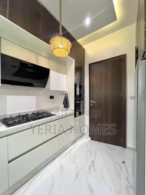 Furnished 2bdrm House in Lekki Phase 1 for rent