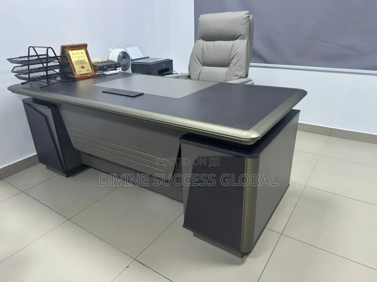 Senior Luxury Executive Office Table