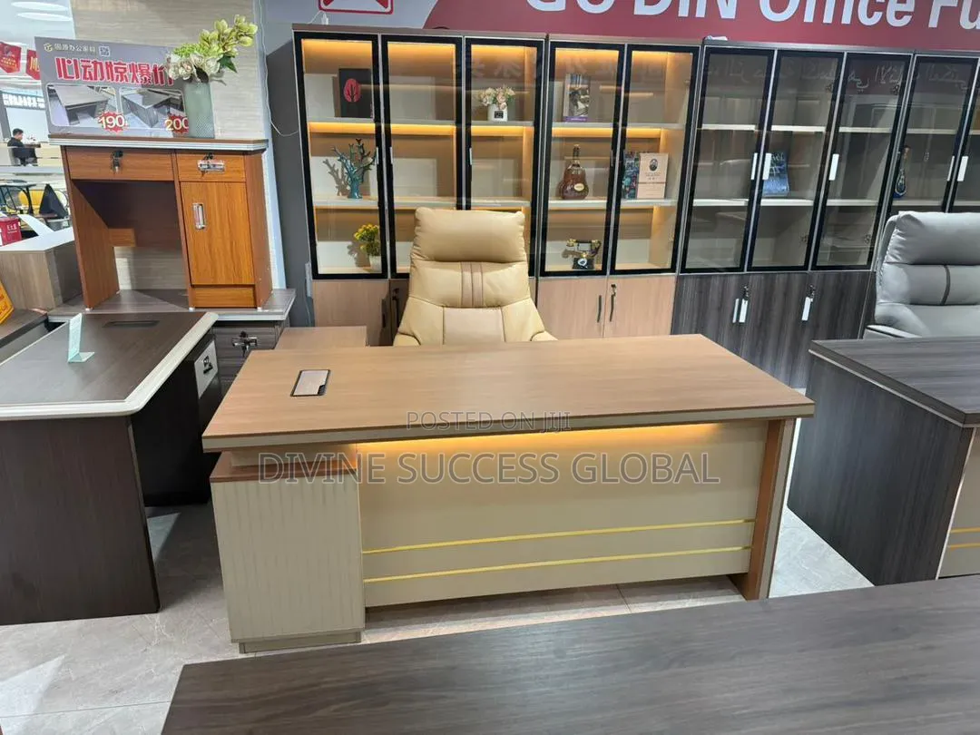 Senior Luxury Executive Office Table