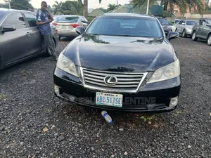Lexus ES 350 2011 Black