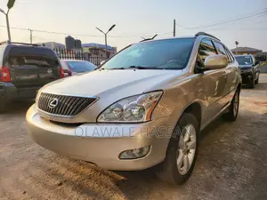 Lexus LX 570 2010