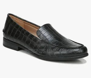 Female Casual Shoes