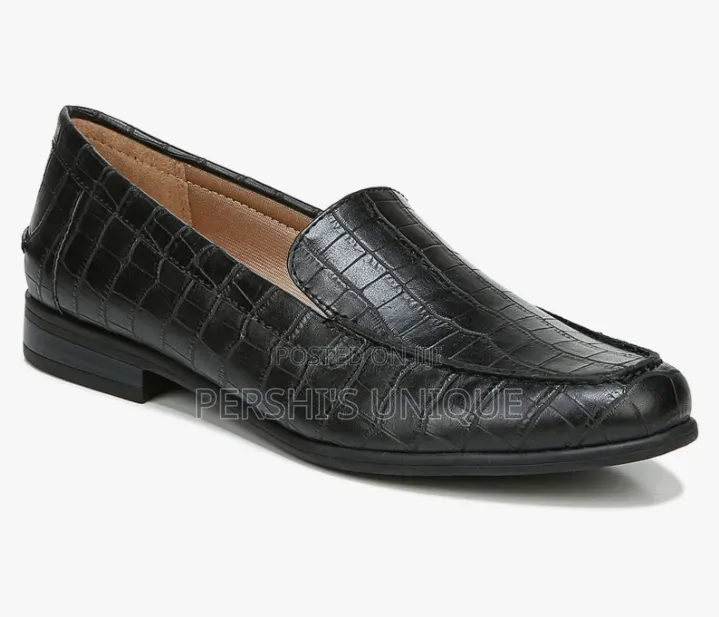 Female Casual Shoes