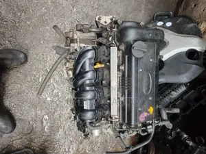 Kia Serato 2012 Engine
