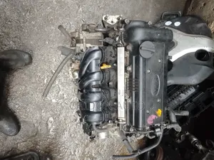 Kia Serato 2012 Engine