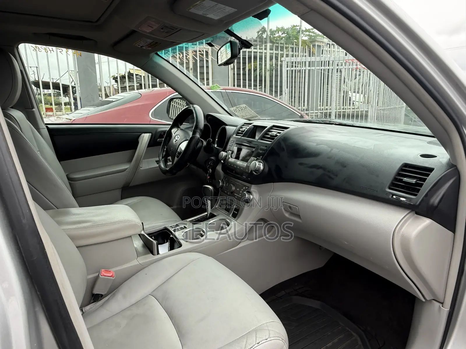 Toyota Highlander Limited 2012 Silver