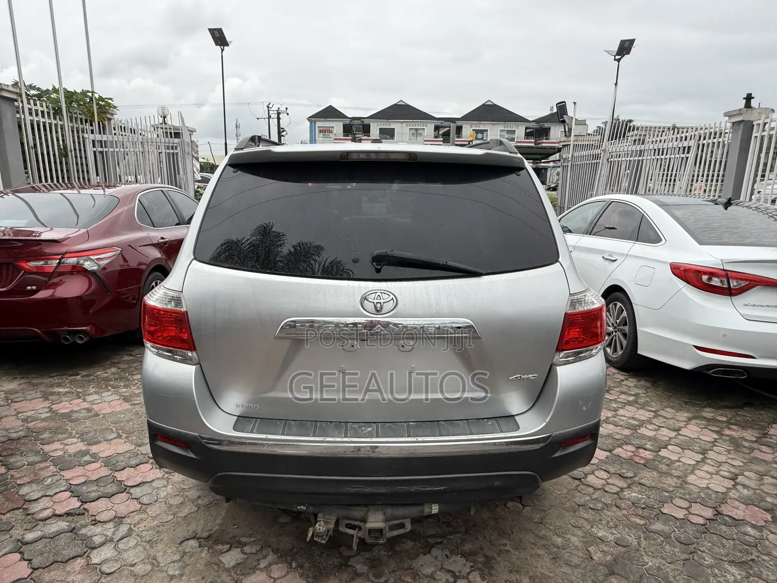 Toyota Highlander Limited 2012 Silver