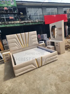 High Quality Brand New 6by6 Set of Bed.
