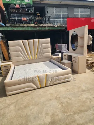 Executive 6by6 Padded Bed.