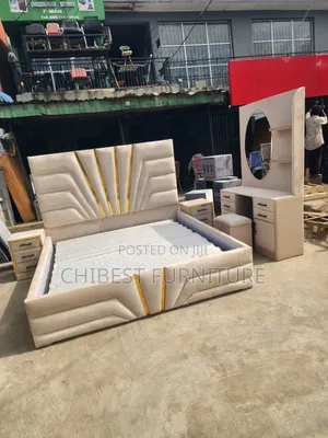 Executive Set of Bed Used in Homes and Hotels