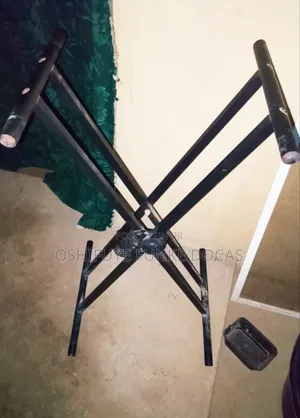 Keyboard Stand