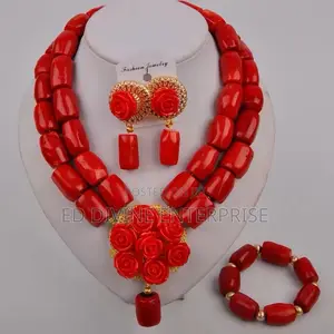 Women’s Traditional Neck Beads