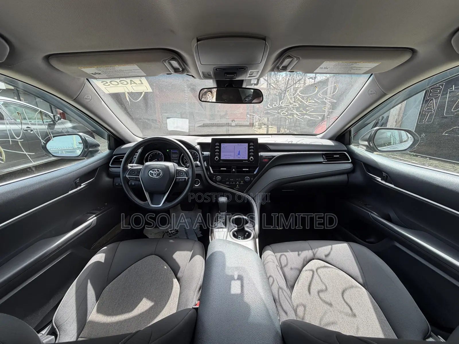 Toyota Camry LE 2022 Silver