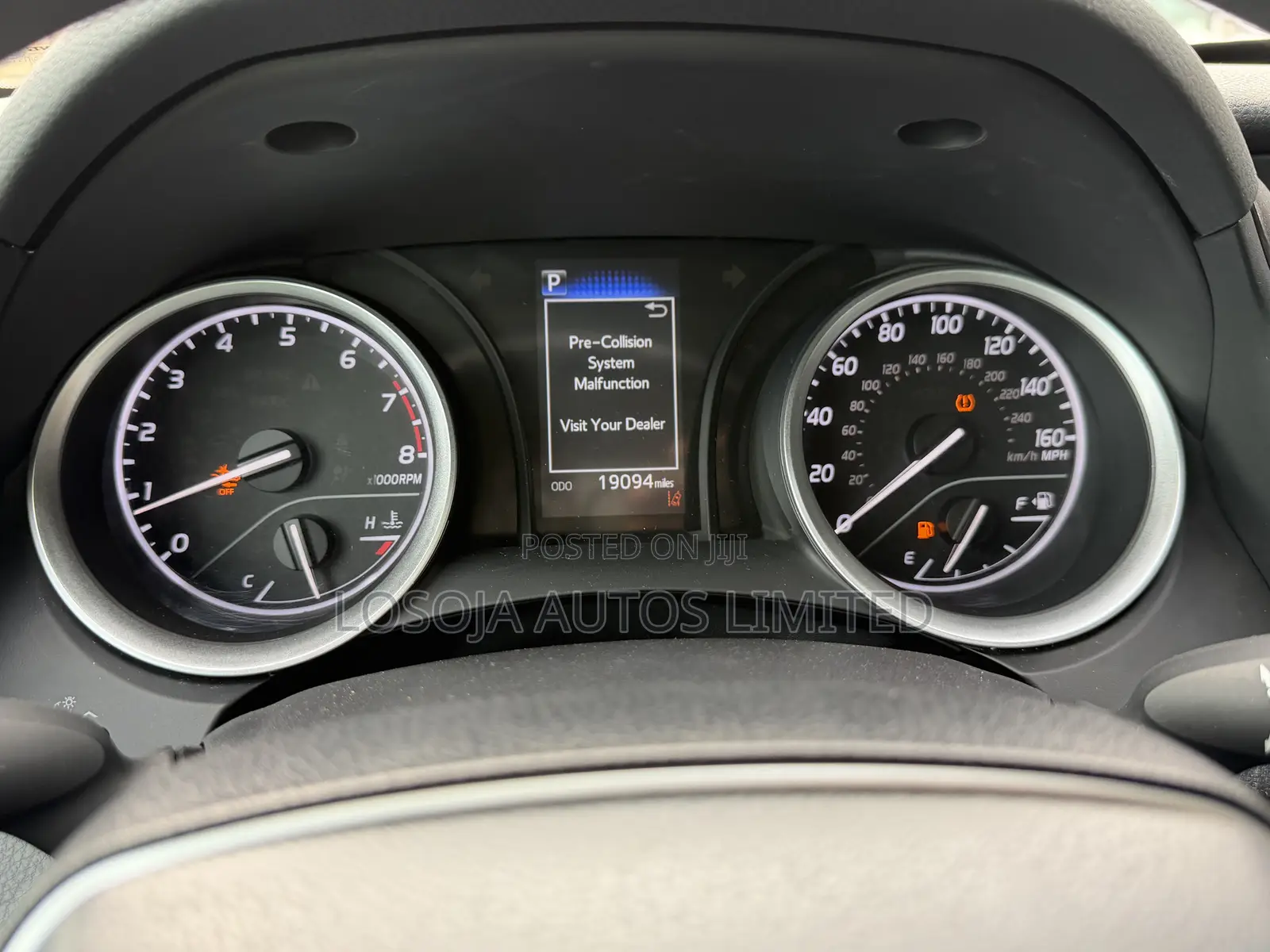 Toyota Camry LE 2022 Silver