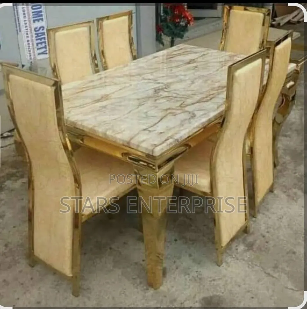 6 Seater Classic Marble Dining.