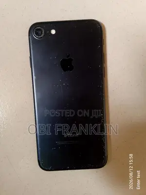 Apple iPhone 7 32 GB Gray
