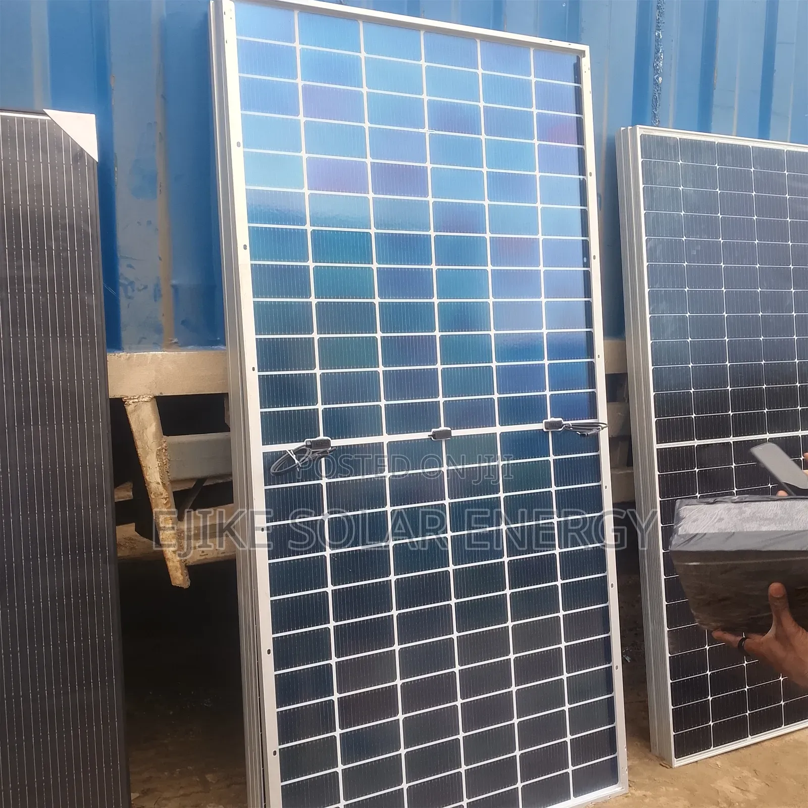 650w Mono Solar Panels