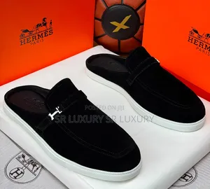 Elegant Men’s Hermès-Style Slip-on Loafers