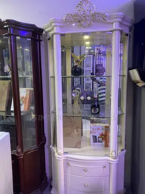 Wine Bar With 2 Doors
